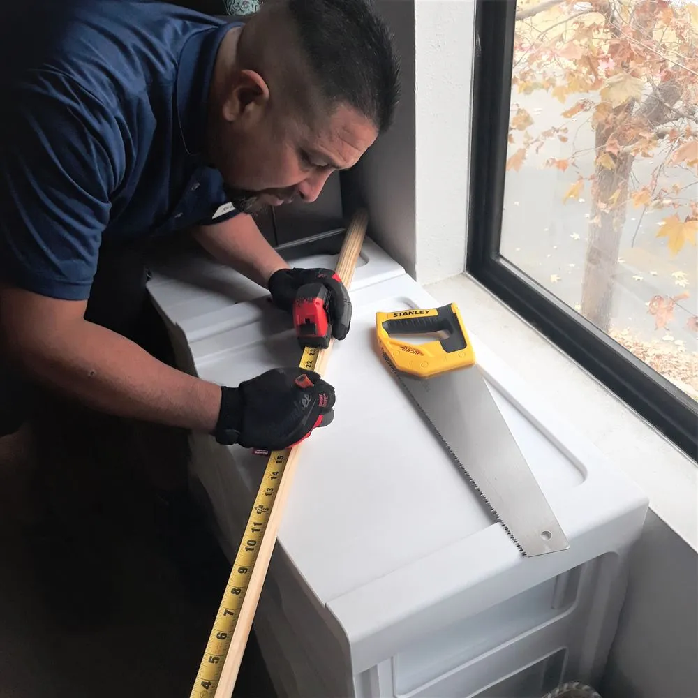 Slide of Richard M Aguilar III - Handyman Services