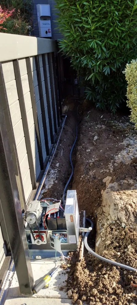 Slide of Richard’s Electrical Services