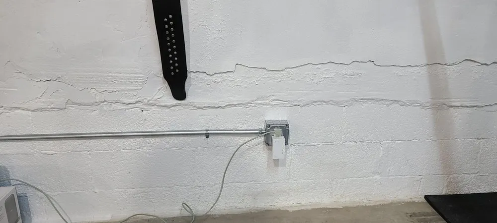 Slide of Richard's Handyman Services