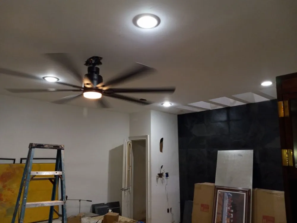 Slide of Richardson Architecture