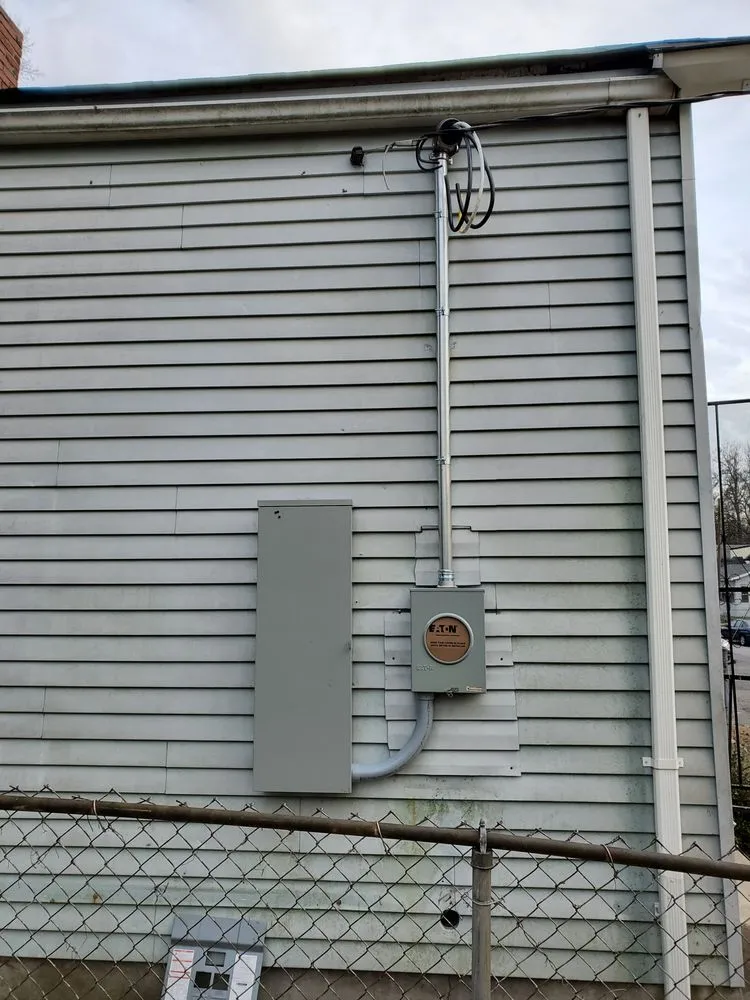 Slide of Richardson Electric Services