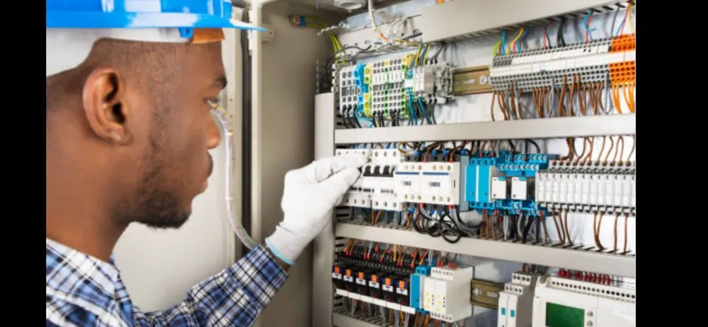 Slide of Richardson Electrical Services