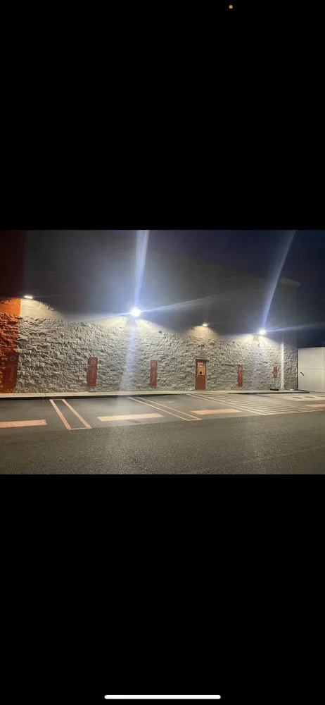 Certified electrician providing outlet and switch repair in , 