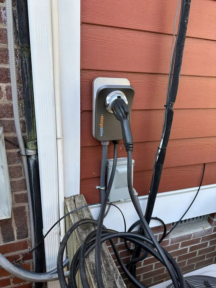 Slide of Richie Electric