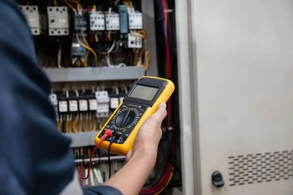 Slide of Richoux Electric