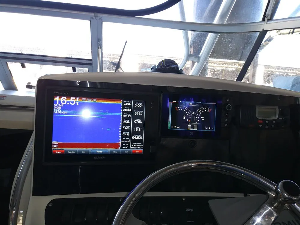 Slide of Rich's Marine Repair