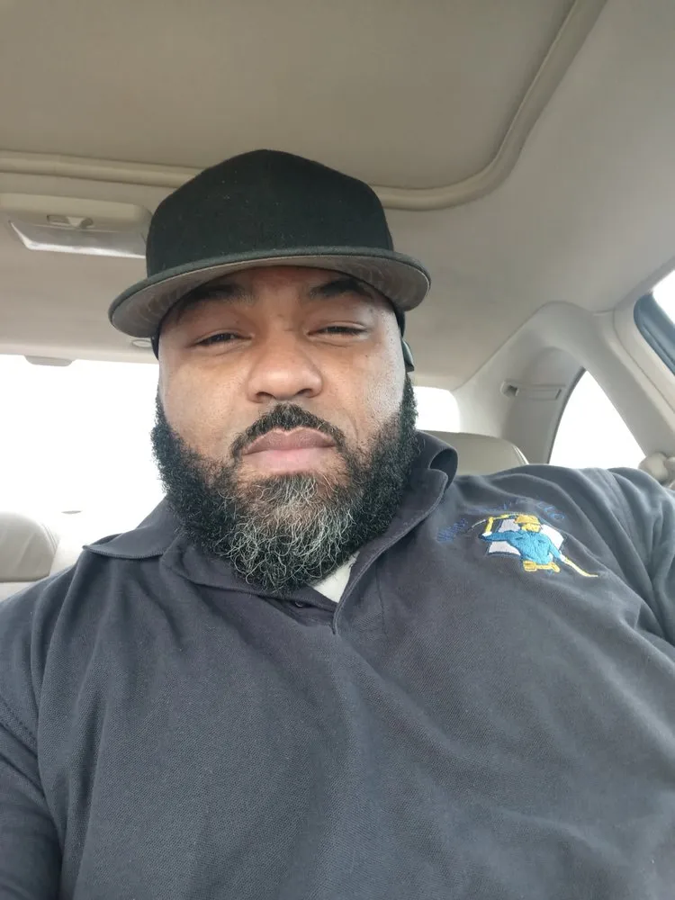 Slide of Rick-The Electrician