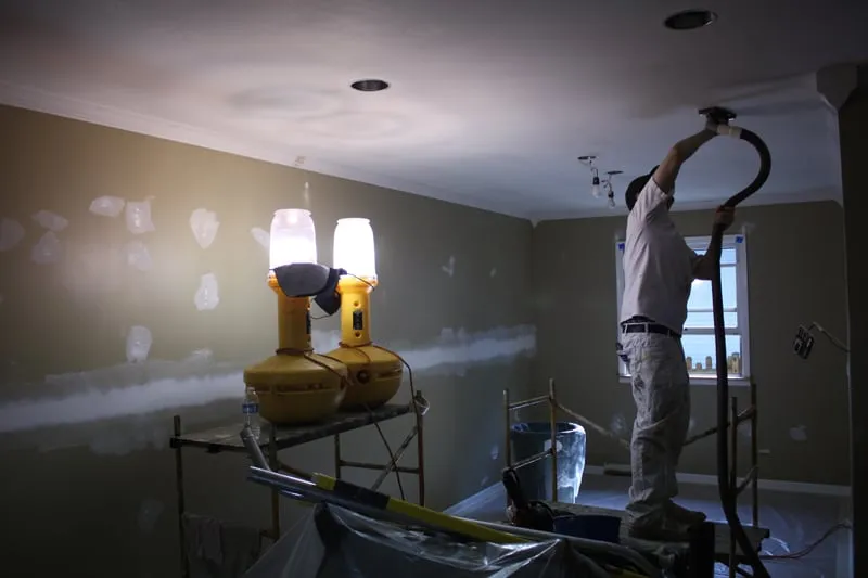 Emergency outlet and switch repair in Mount Prospect, IL by Rick's Decorating Service