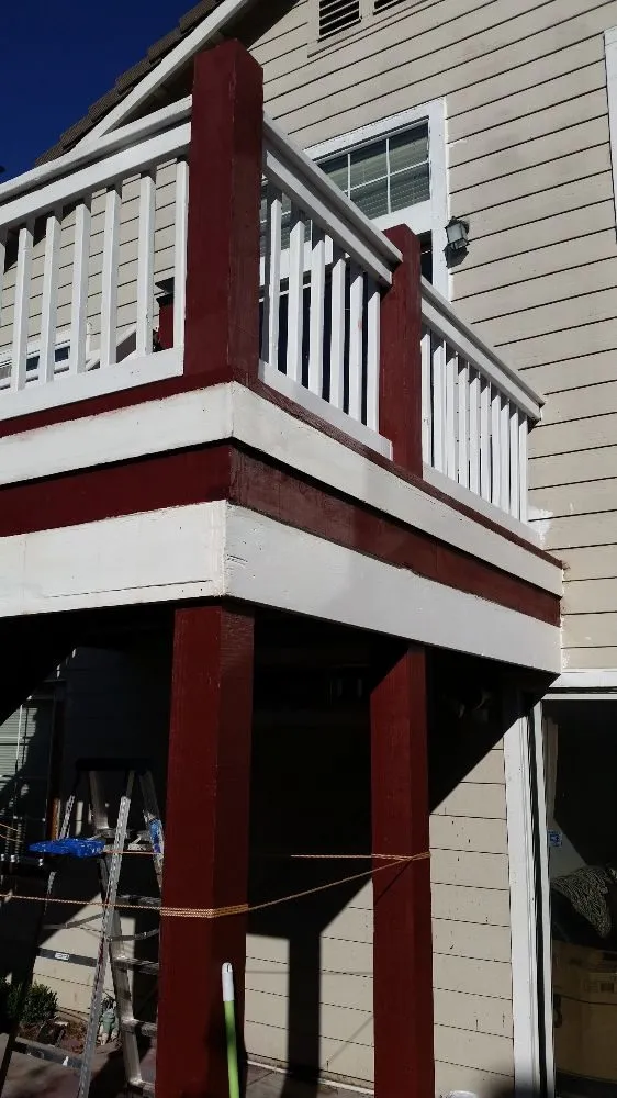 Affordable electrician providing emergency electrical service in , 