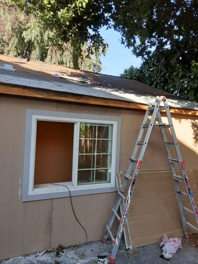 Affordable electrician providing outlet and switch repair in , 