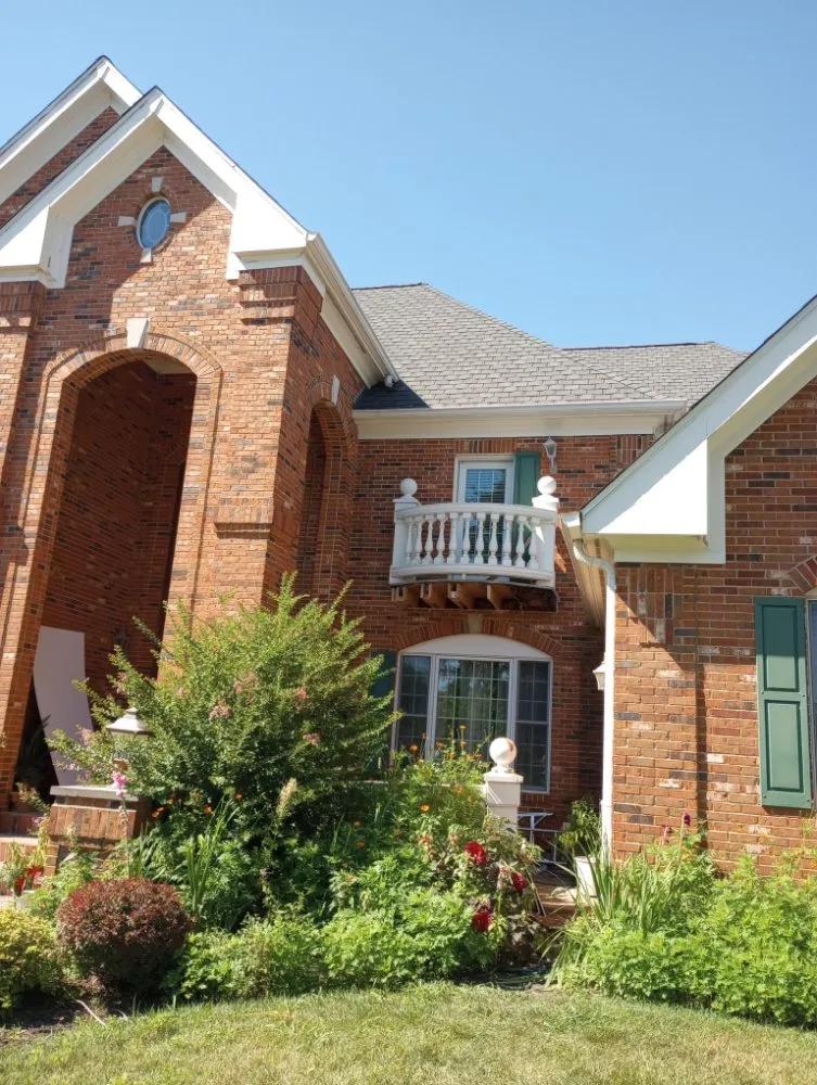 Slide of Ricks Painting And Handyman