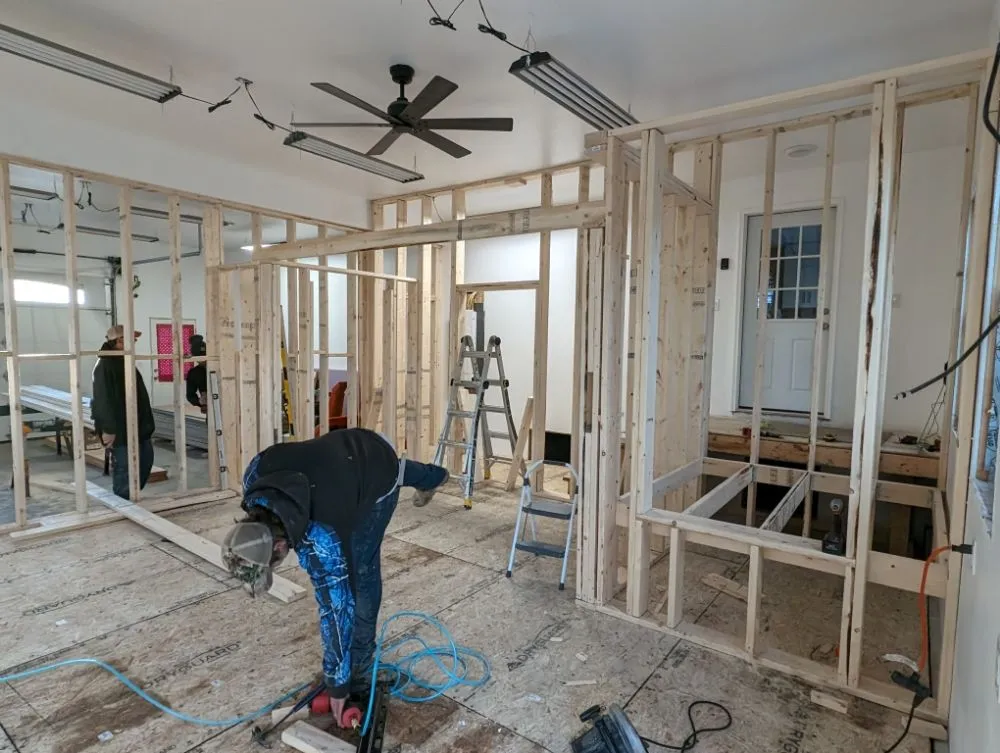 Affordable electrician providing circuit breaker repair in Moscow, ME - Ridans Home Maintenance
