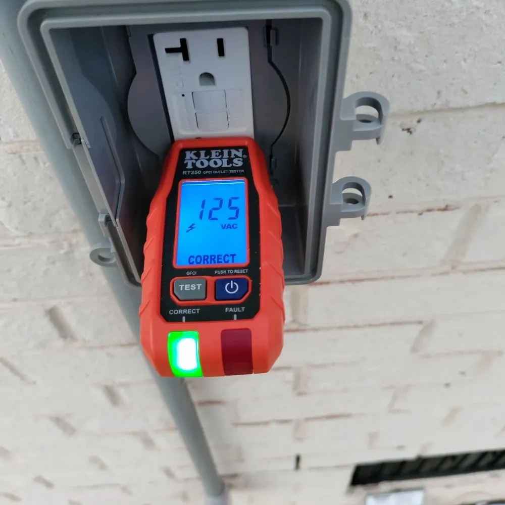 Professional electrical service for homes in wiring installation, by