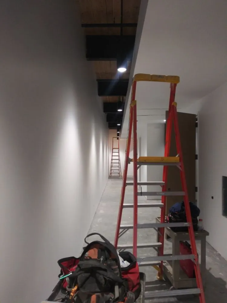 Certified circuit breaker repair service in , - Riddell Electrical Services