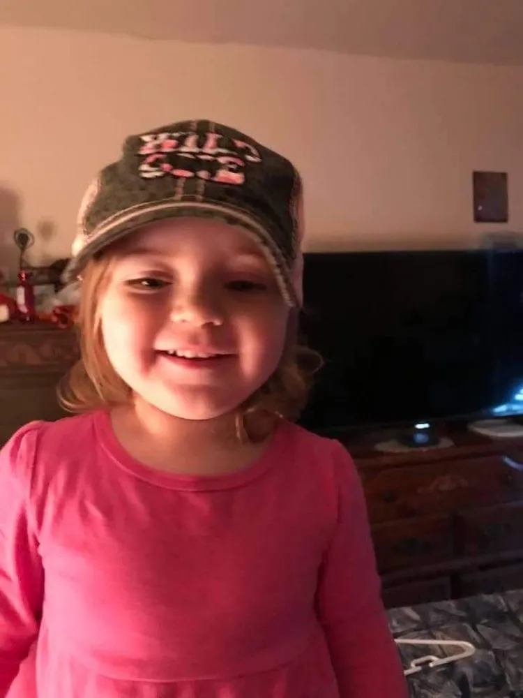 Reliable electrician providing electrical repair in ,