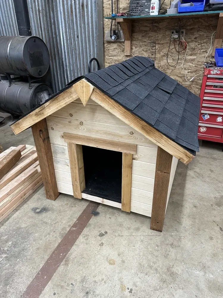 Slide of Ridge Contracting and Solutions