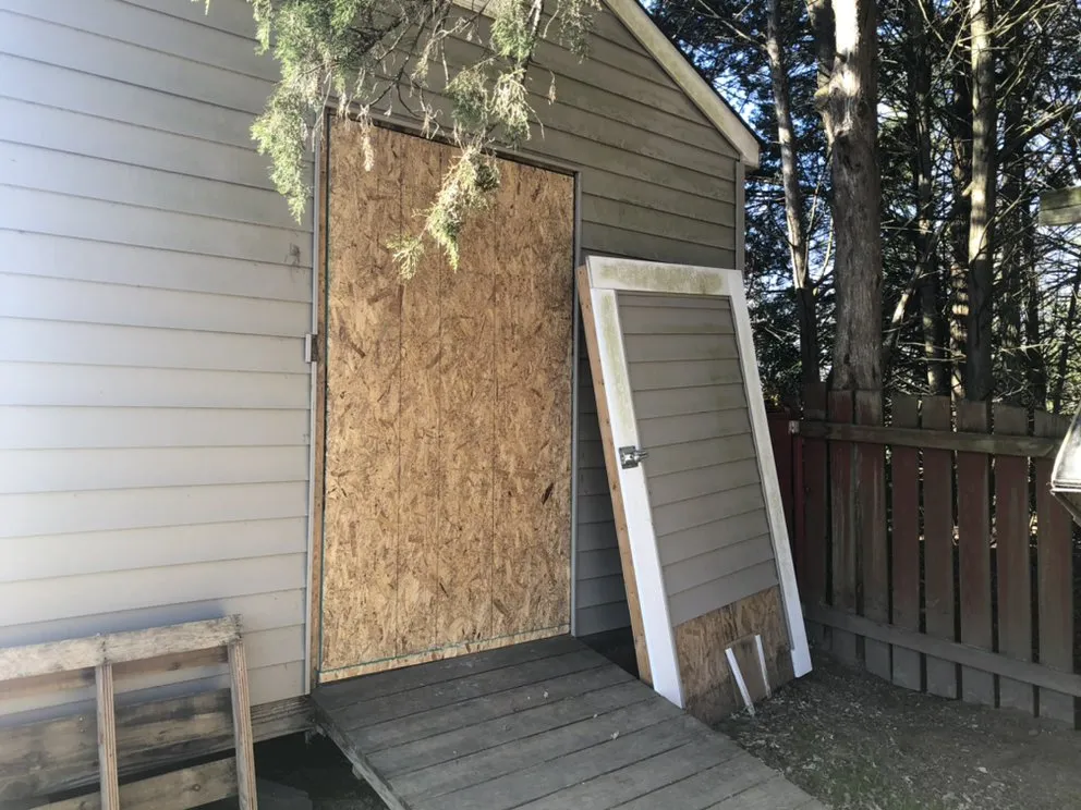 Trusted electrical repair experts serving ,  - Right Angle Renovation