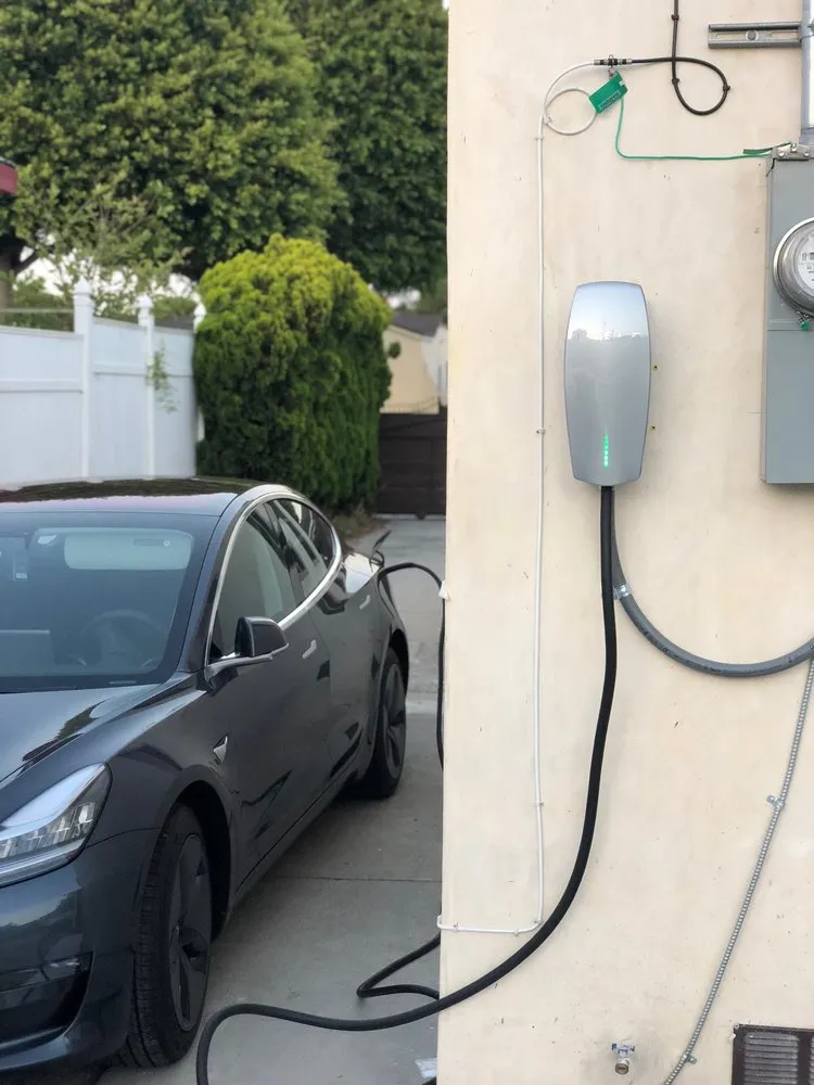 Slide of Right Connections Electric