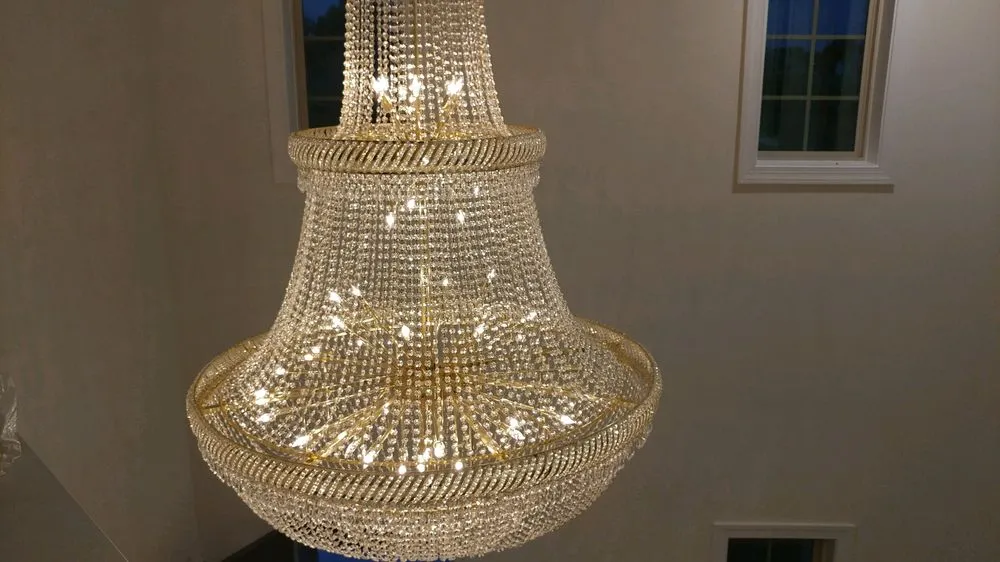 Slide of Right Electrical Services