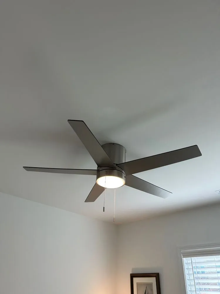 Slide of Right Electrical Services