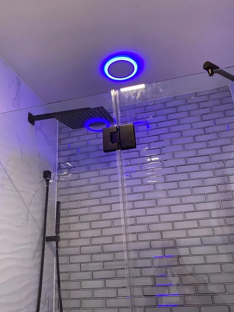 Slide of Right Electrician