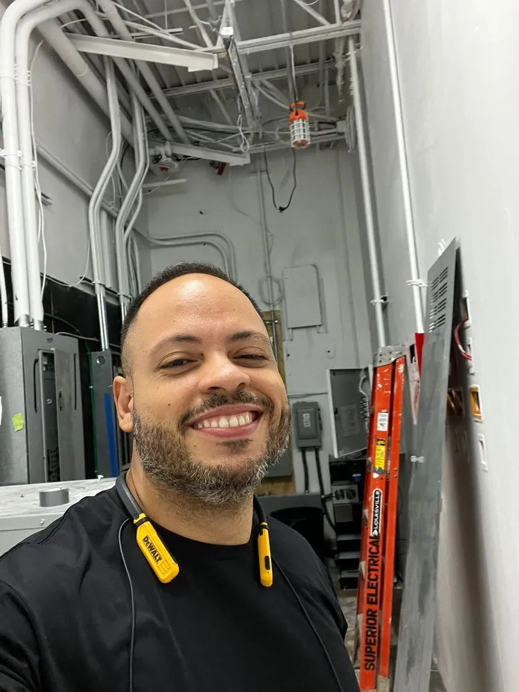 Slide of Right Electrik