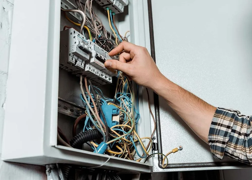 Slide of Right Hand Electric