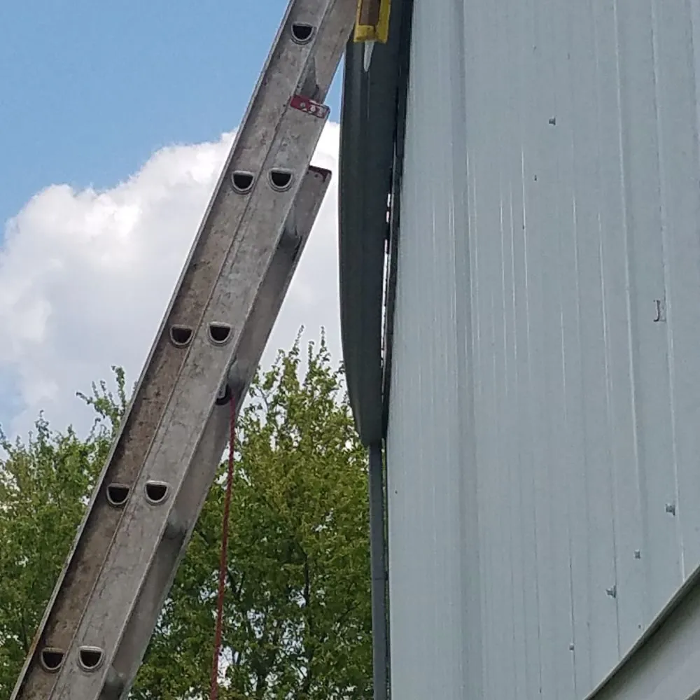Affordable outlet and switch repair experts serving Lewrance, KS - Right Hand Handy Man