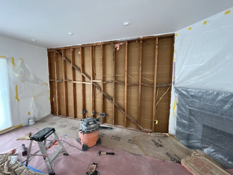 Slide of Right Hand Handyman Services