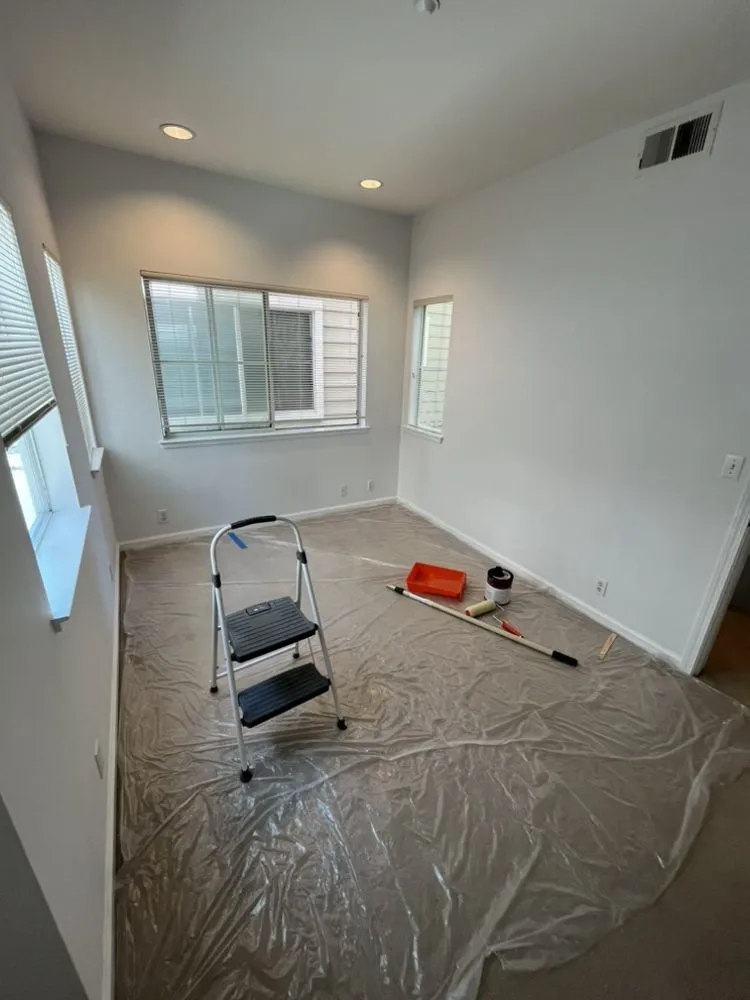 Expert outlet and switch repair experts serving , - Right Hand Handyman Services