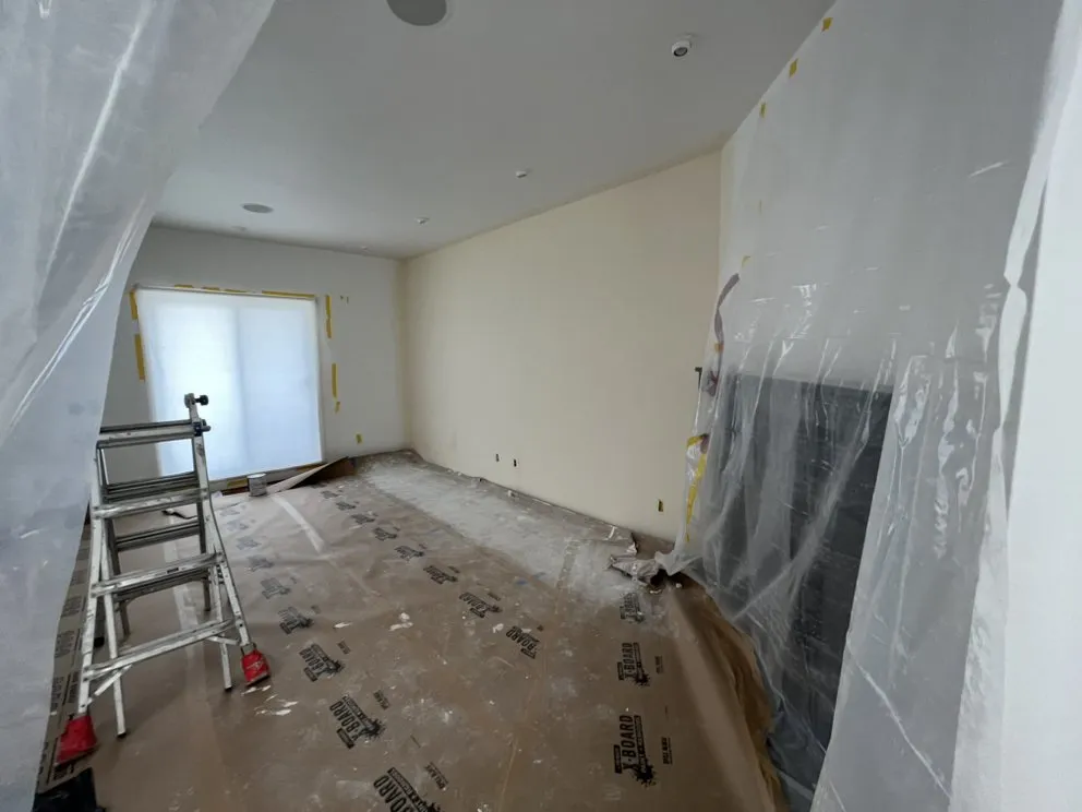 Licensed electrical repair service in , - Right Hand Handyman Services