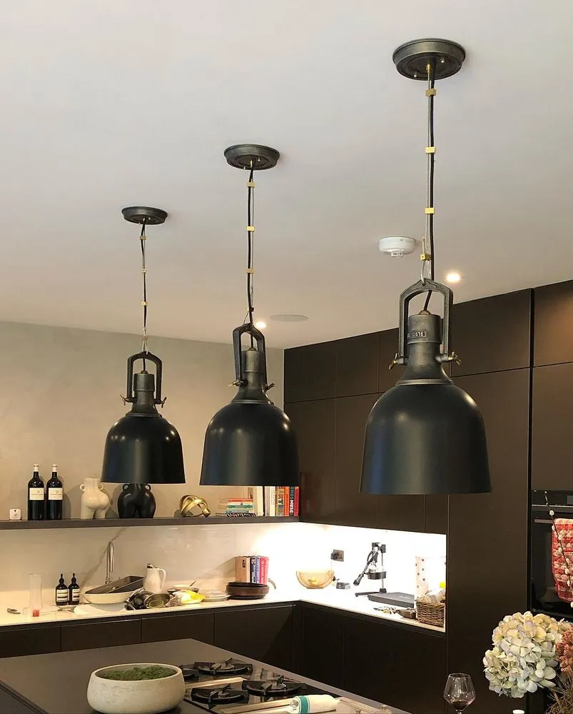 Slide of Right Minded 24 Hour Electrician