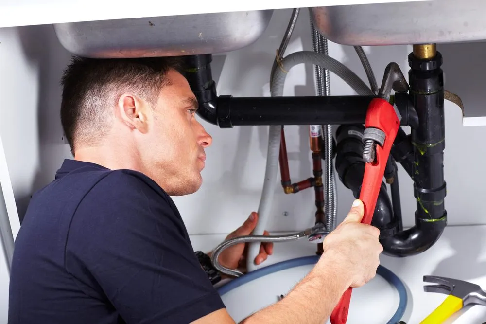 Reliable circuit breaker repair service in St Louis, MO - Right Now Home Services
