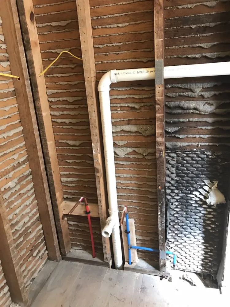 Emergency electrical repair service in St Louis, MO - Right Now Home Services