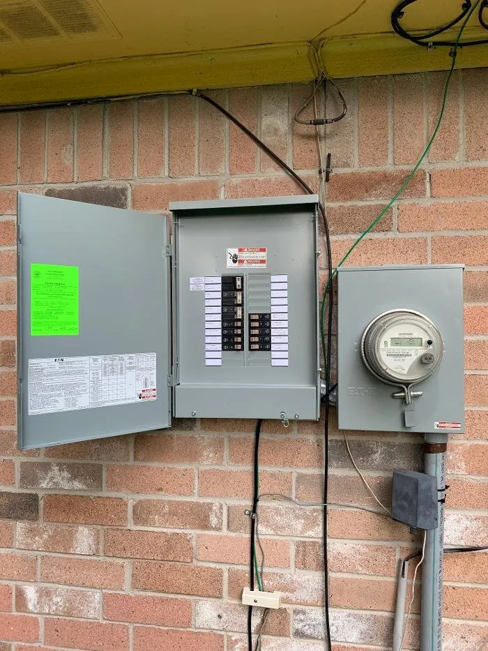 Slide of Right Pro Electrical Services