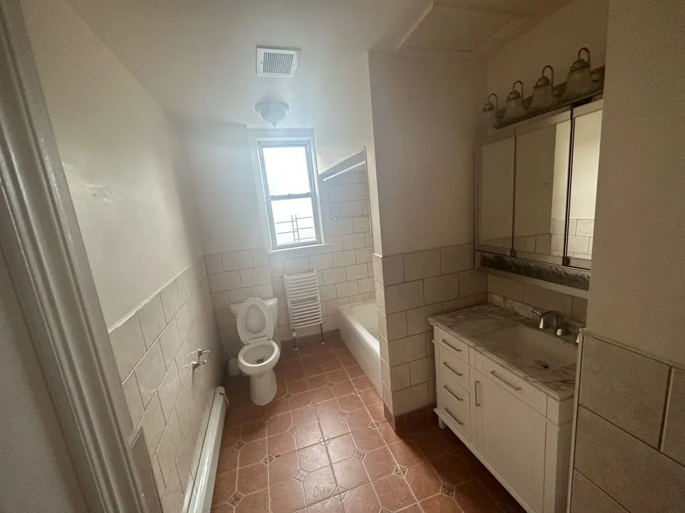 Slide of Right Pryce Solutions