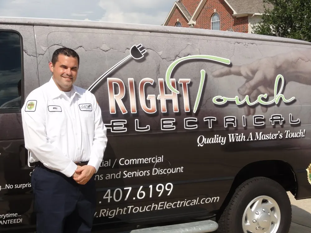 Certified electrician providing wiring installation in Pasadena, TX - Right Touch Electrical