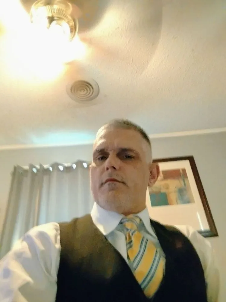 Slide of Right Way Electric & Home Maintenance