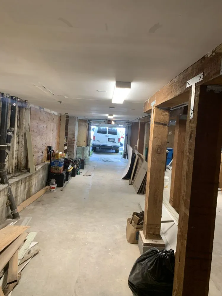 Slide of RightOn Electric