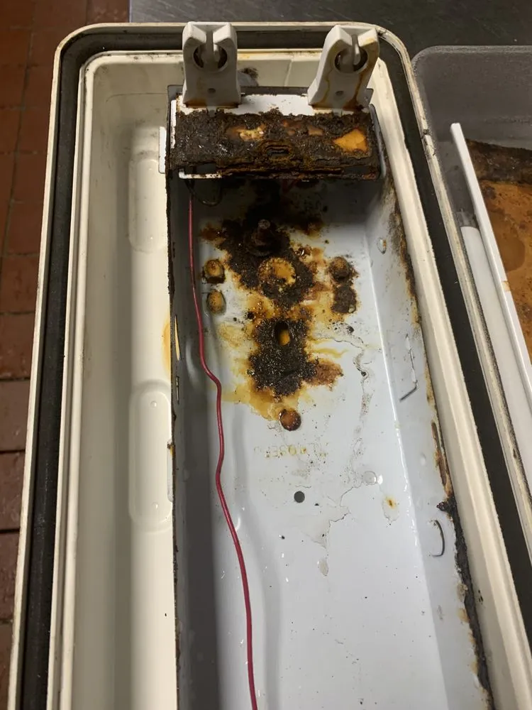 Slide of RightOn Electric