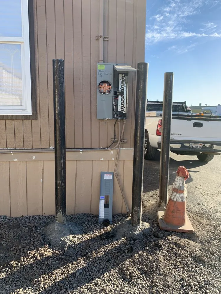 Slide of RightOn Electric