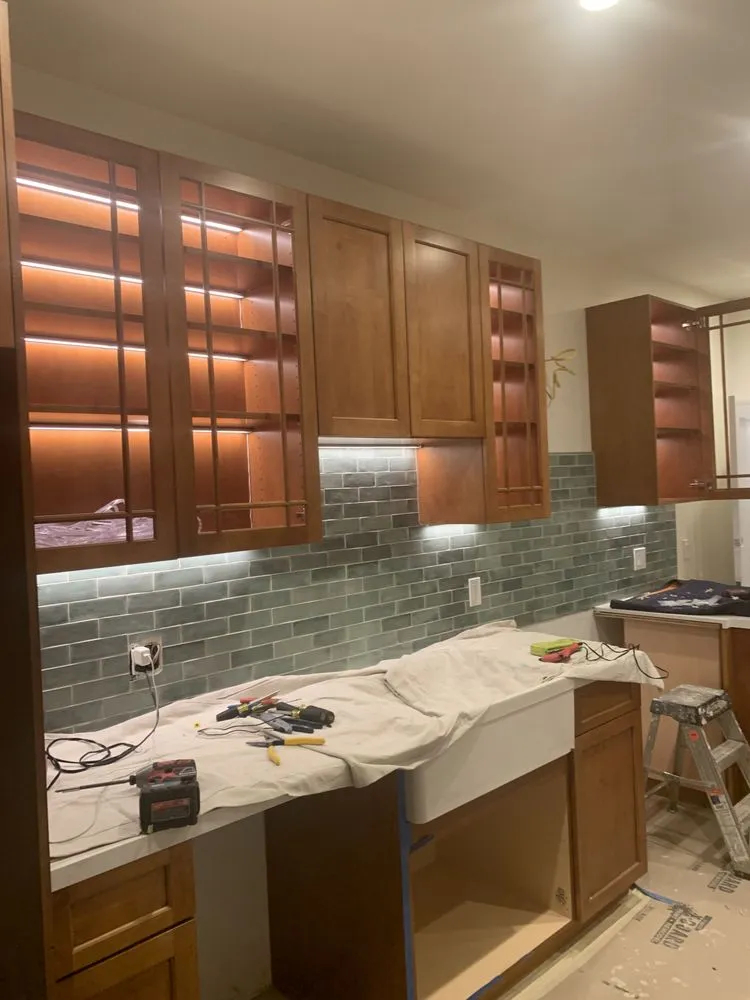 Slide of RightOn Electric