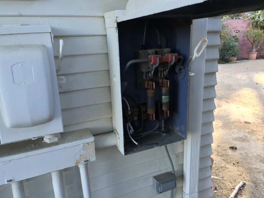 Affordable panel upgrade experts serving ,  - Rincon Mountain Electric