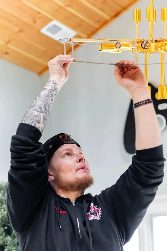 Slide of Rinder Electric