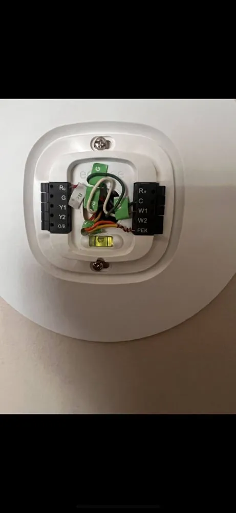 Expert electrician providing electrical repair in ,