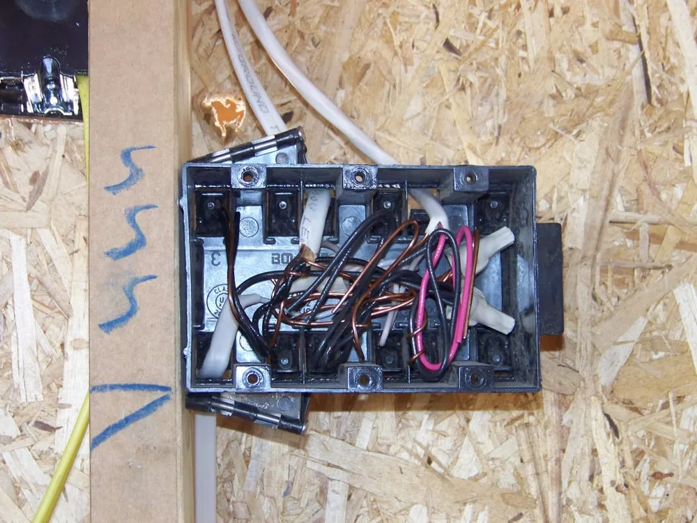 Slide of Rio Electric