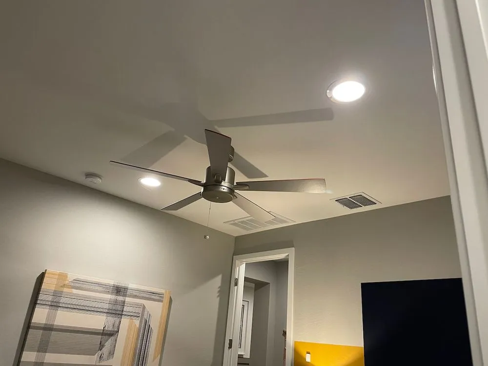 Slide of Rio Electric