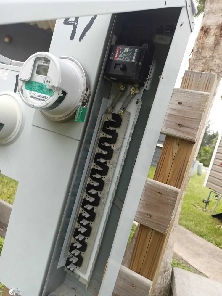 Professional electrician providing outlet and switch repair in , 