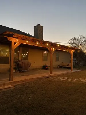 Rise Electrical Contracting Logo