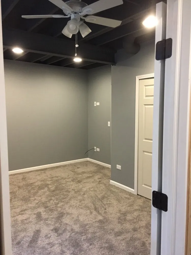 Expert electrician providing lighting installation in , 